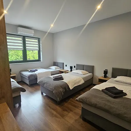 Primavera Szálloda *